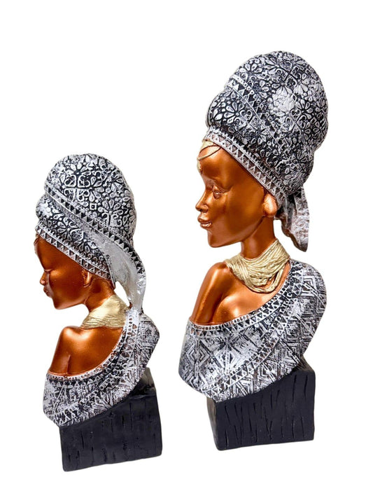 "Regal Heritage Bust Set"