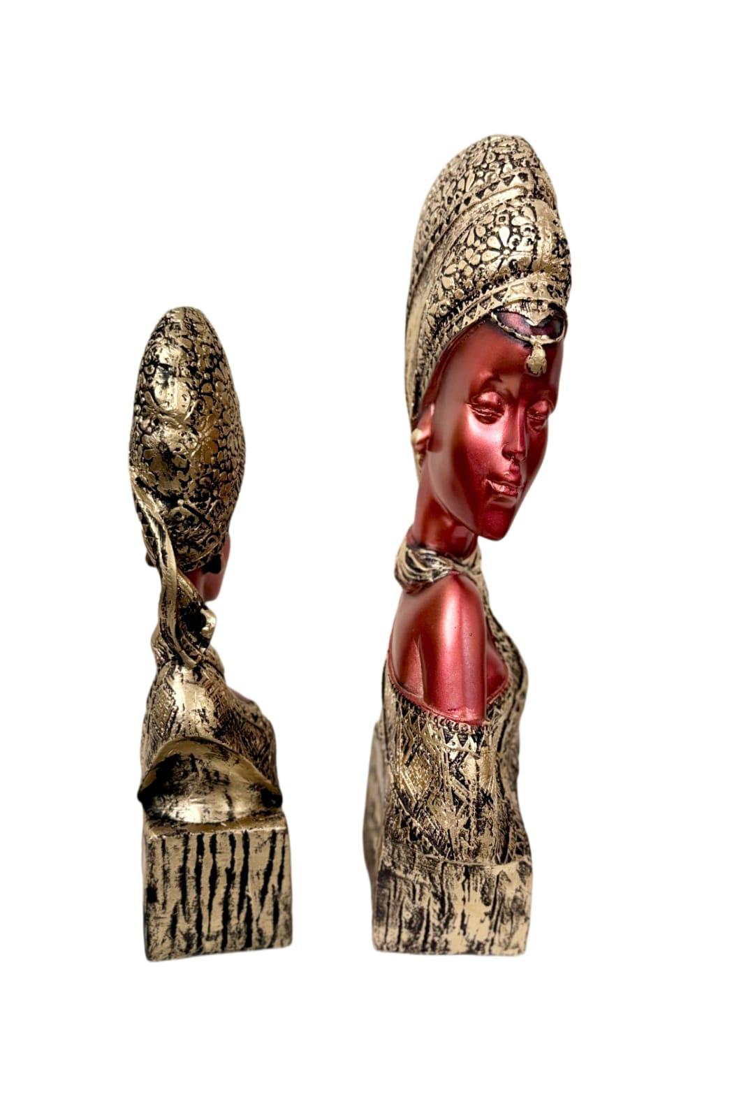 "Regal Heritage Bust Set"